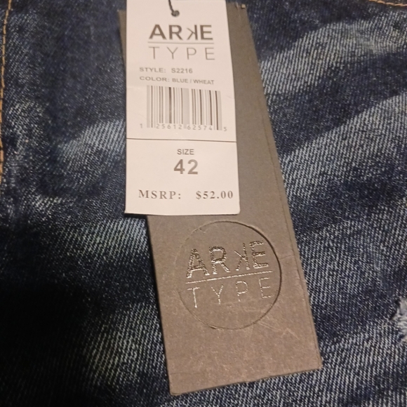 Arketype brand mens shorts - Picture 7 of 9